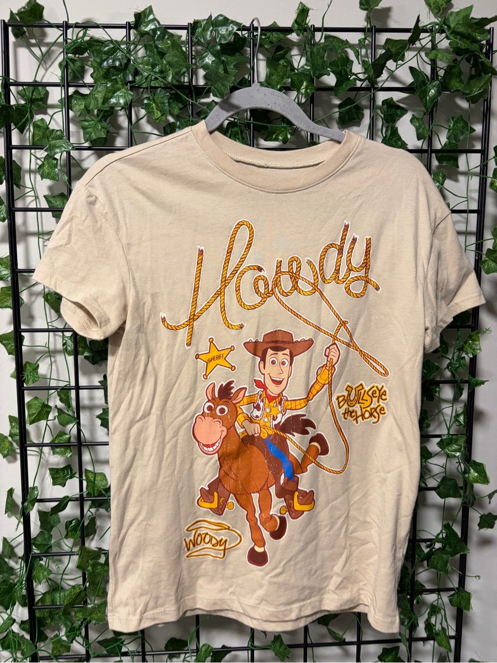 Disney Cream Woody & Bullseye 'Howdy' Graphic Tee